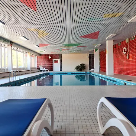 Michaela Mit Pool Und Sauna * فرايونغ